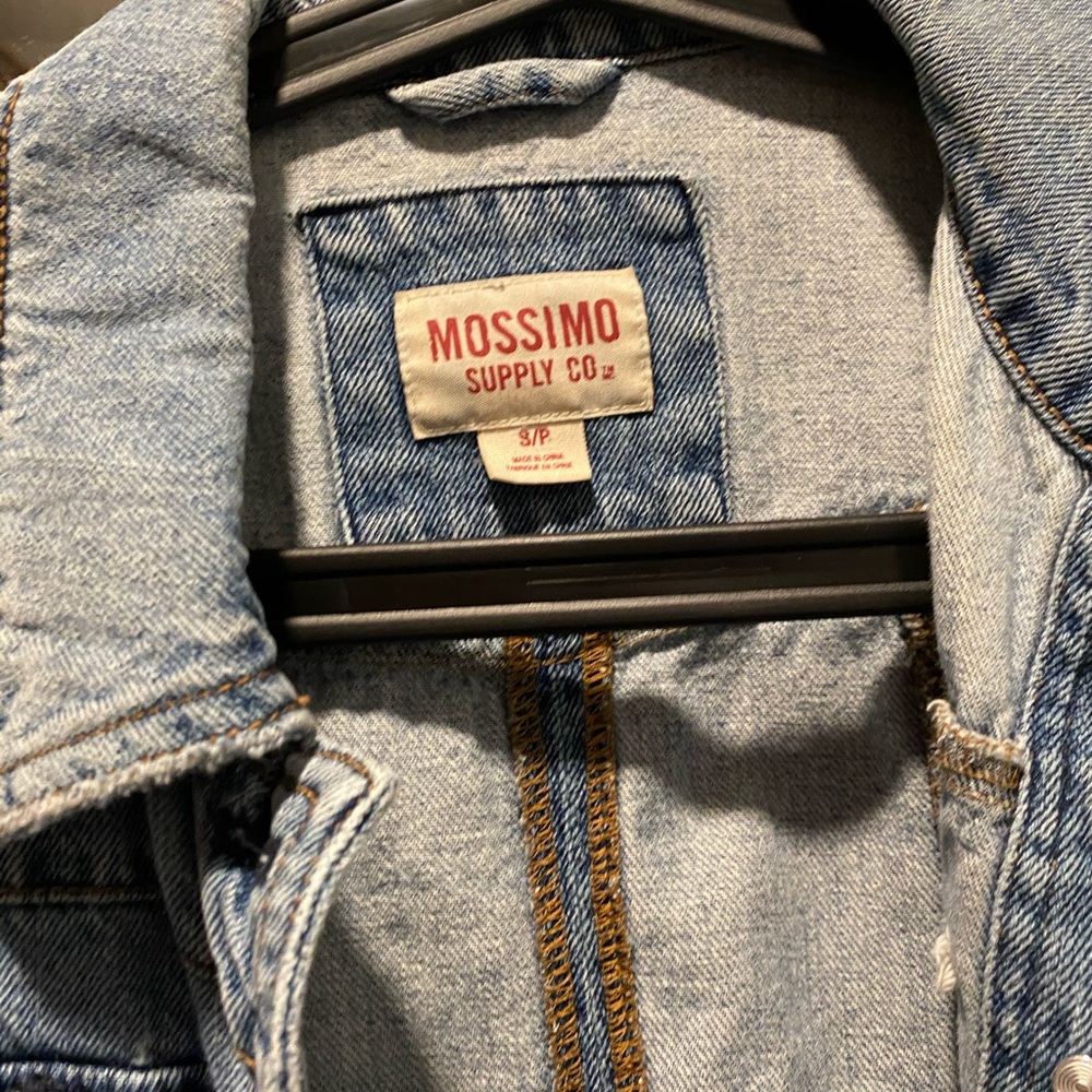 Jean jacket - Picture 2 of 4
